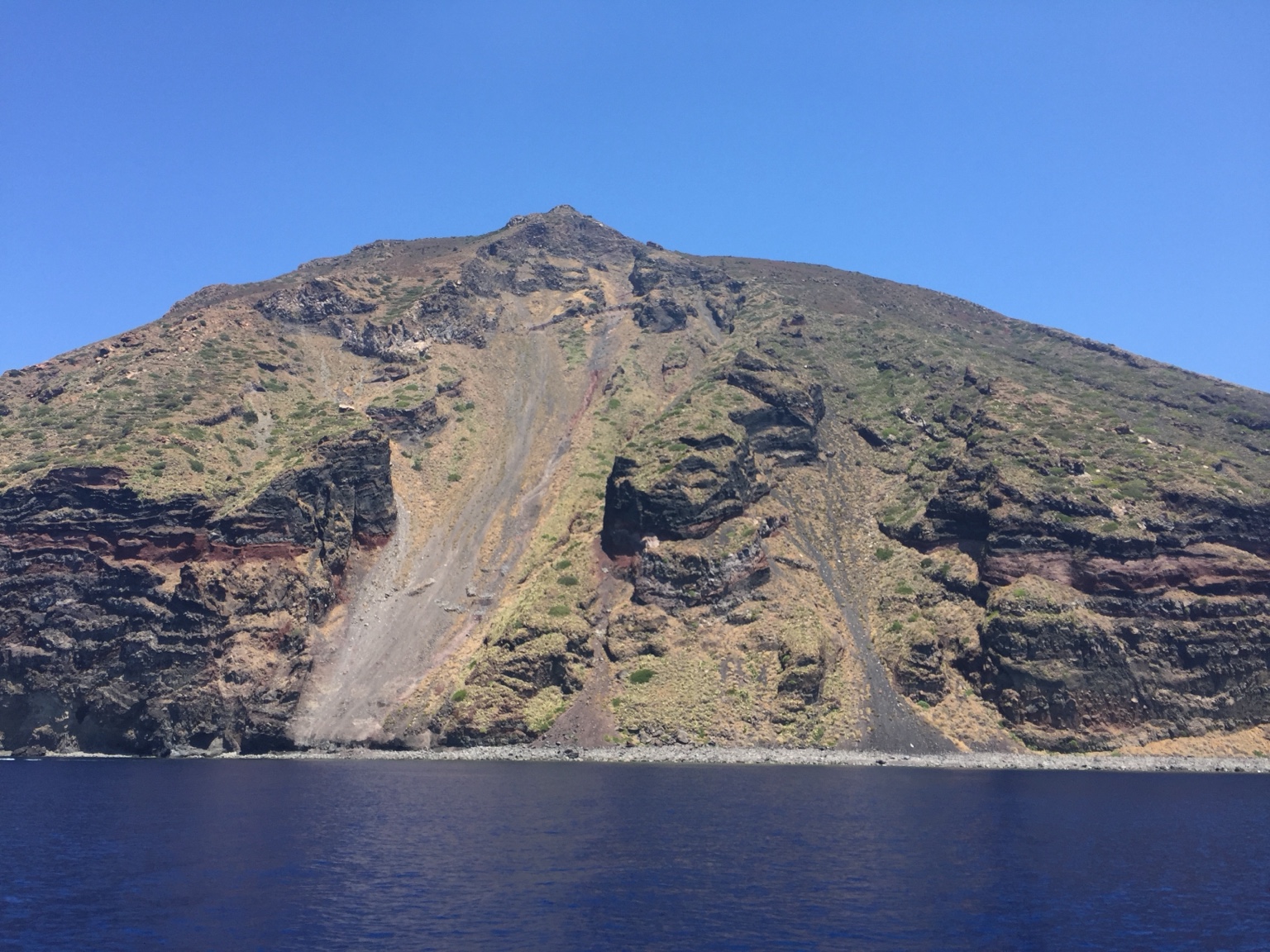 Il carattere della costa vulcanica
